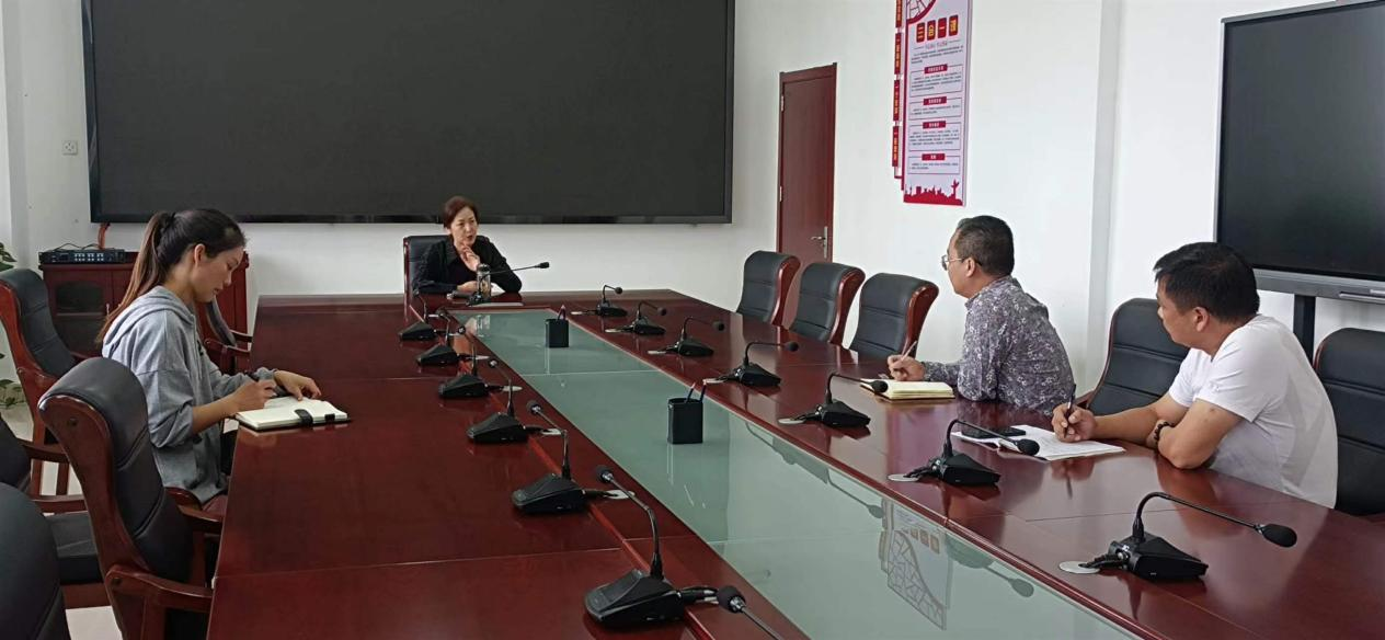 ������У����ʳƷ��ȫ��ʾ̸��