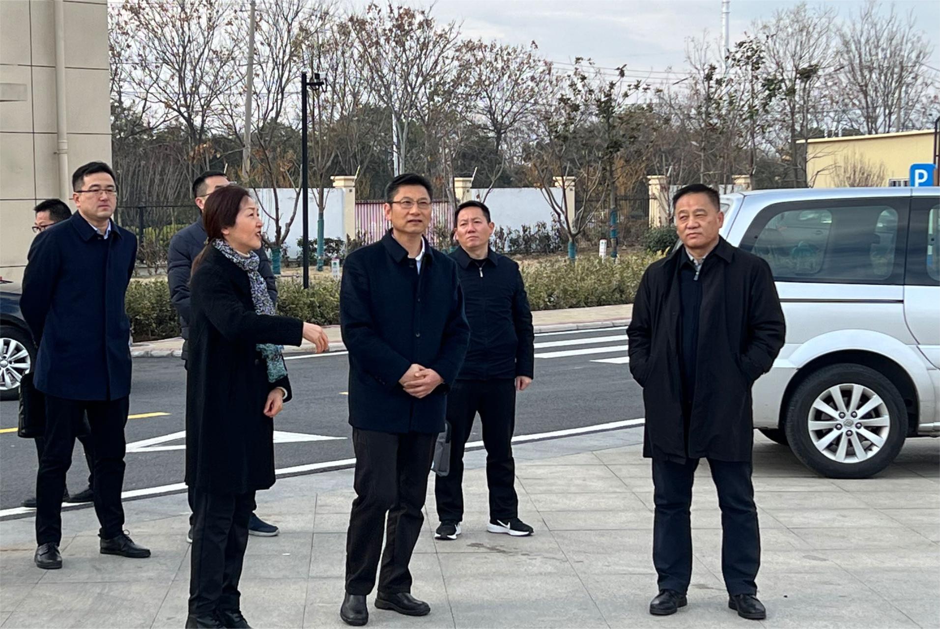 ��ί��ί����ί��֯���������ĸ�һ��ݰ�ٻ�����У����ְҵ������չ���