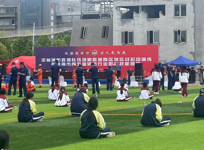 ����ʽ����������ϰ ʵս����չ��ɢ����