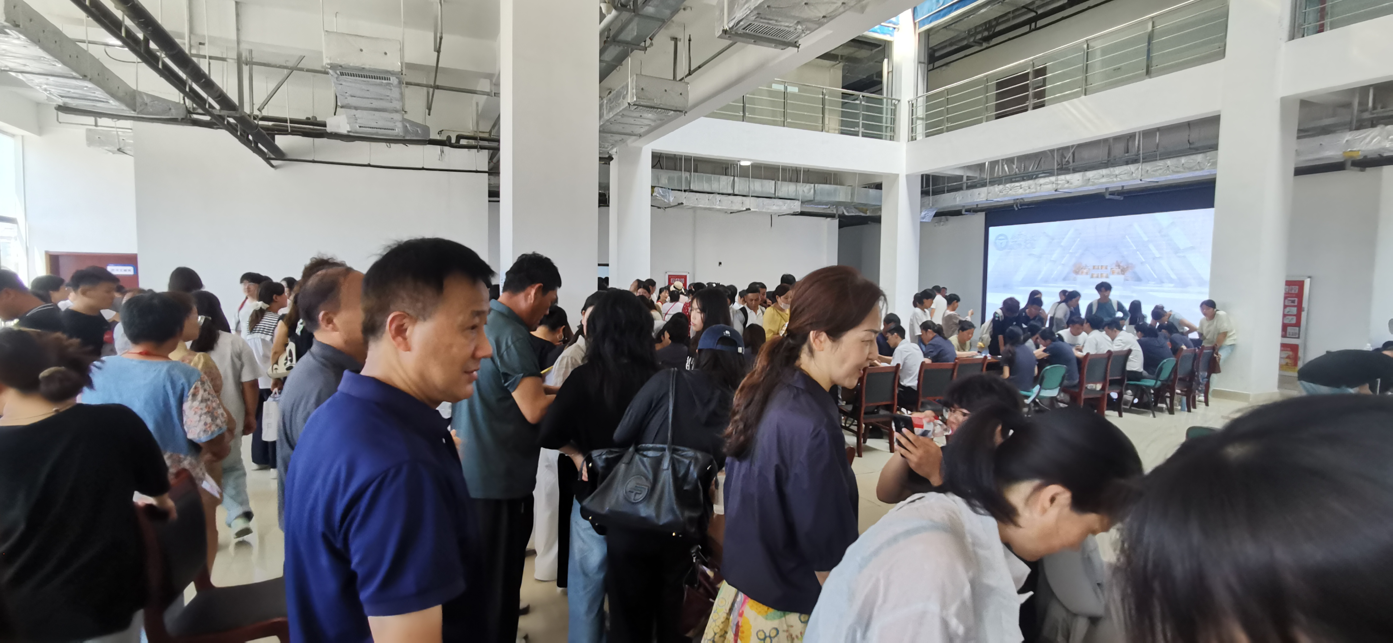 “רҵŻ·ѧ·ͨ”滴ѧУҽѧְҵͼ——У2025Ƚ